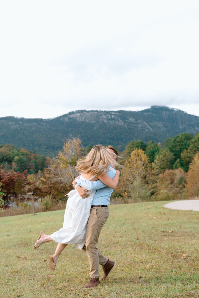 Wedding couple photos at Table Rock Visitor's center, photo locations outside Greenville, South Carolina